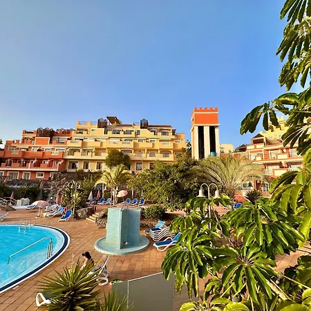 Sunset 2 & Heated Pool Лос Кристианос