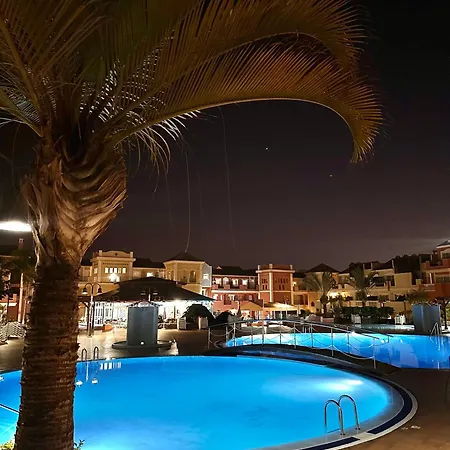Apartamento Sunset 2 & Heated Pool *